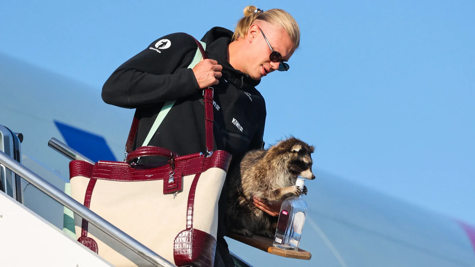 Haaland unveils Whiskey Raccoon as Dallas souvenir after World Cup run