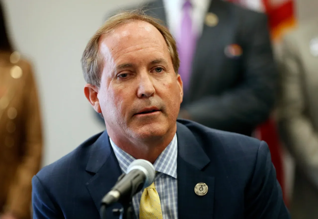 Texas AG Paxton Investigates Allegedly Intoxicated House Speaker Phelan and Calls for Resignation.