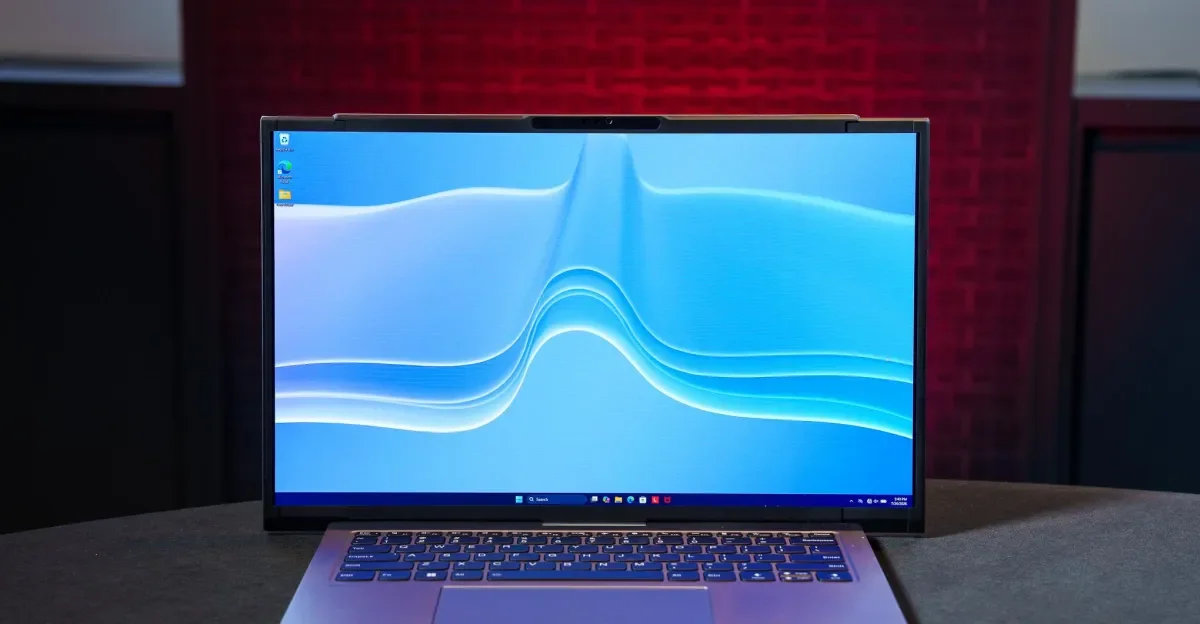 Lenovo ThinkBook Swan rolls from 14 to 17 inches with a rollable OLED