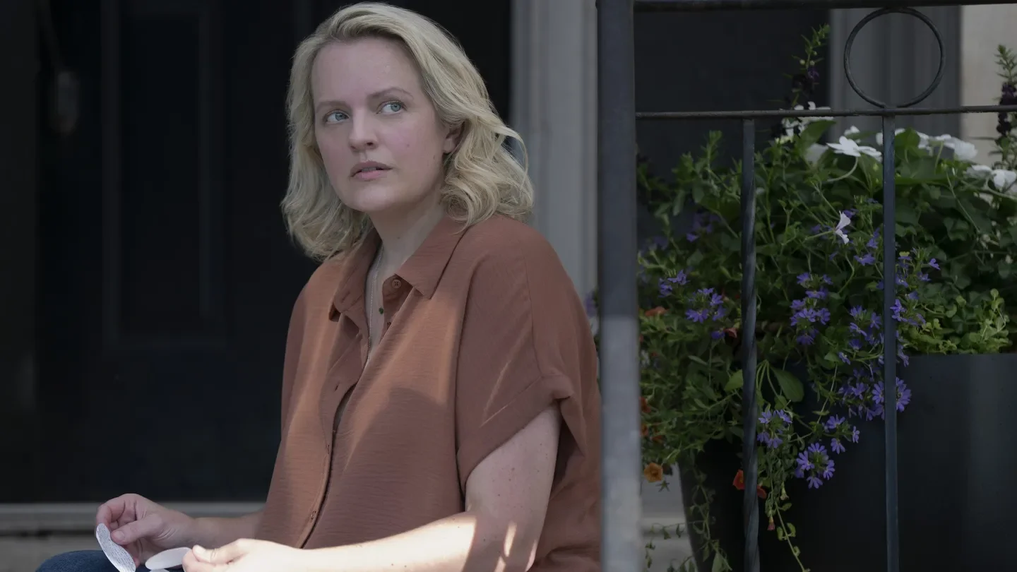 Elisabeth Moss Confirms June Was Always Part of The Testaments