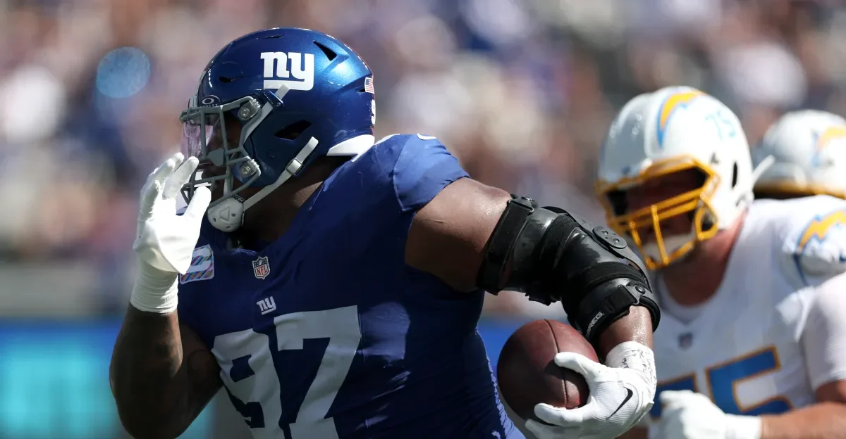Bills fans split on trading for Dexter Lawrence II amid cap and draft cost
