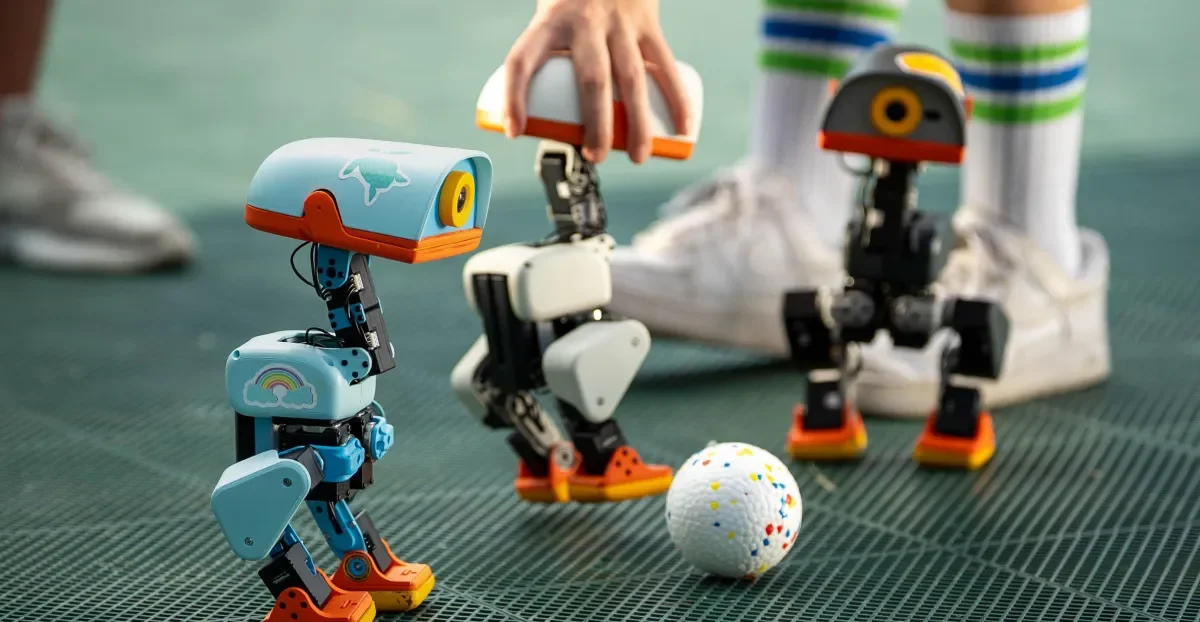 Open-source Microduck: Hugging Face’s tiny AI robot that rollerskates