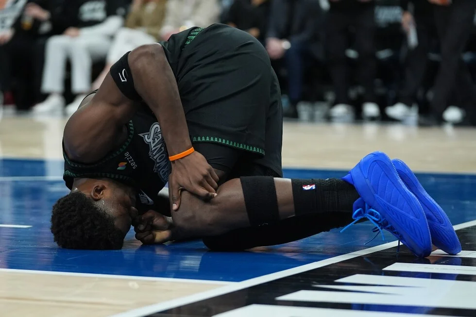 Timberwolves' Edwards sidelined by knee bone bruise, expected to miss weeks