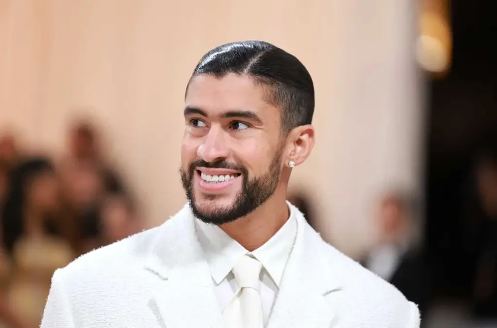 "Bad Bunny's Sizzling Body Transformation: Shirtless Selfies and More!"