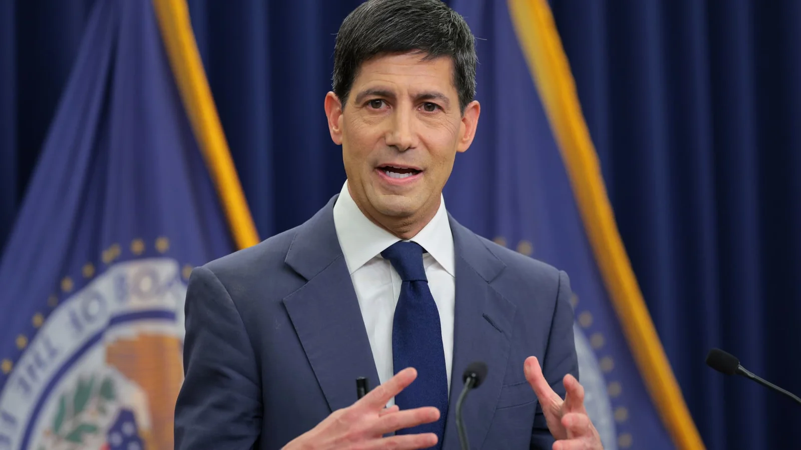 Warsh unveils a five-task plan to reinvent the Fed