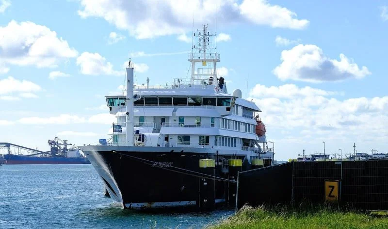 Andes hantavirus outbreak on MV Hondius: 3 deaths among 10 cases, outbreak under investigation