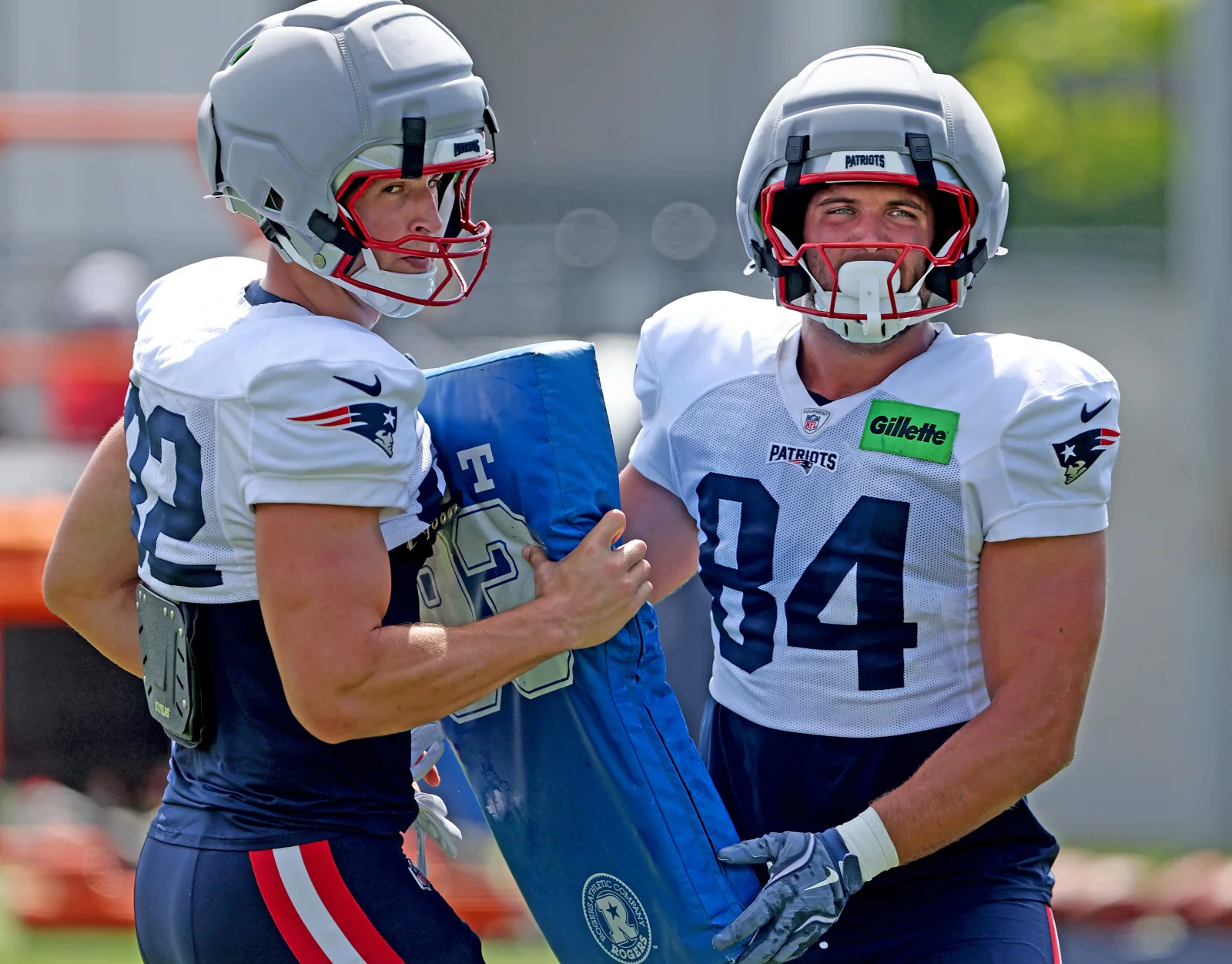 Rookie tight ends reshape Patriots' 53-man roster outlook