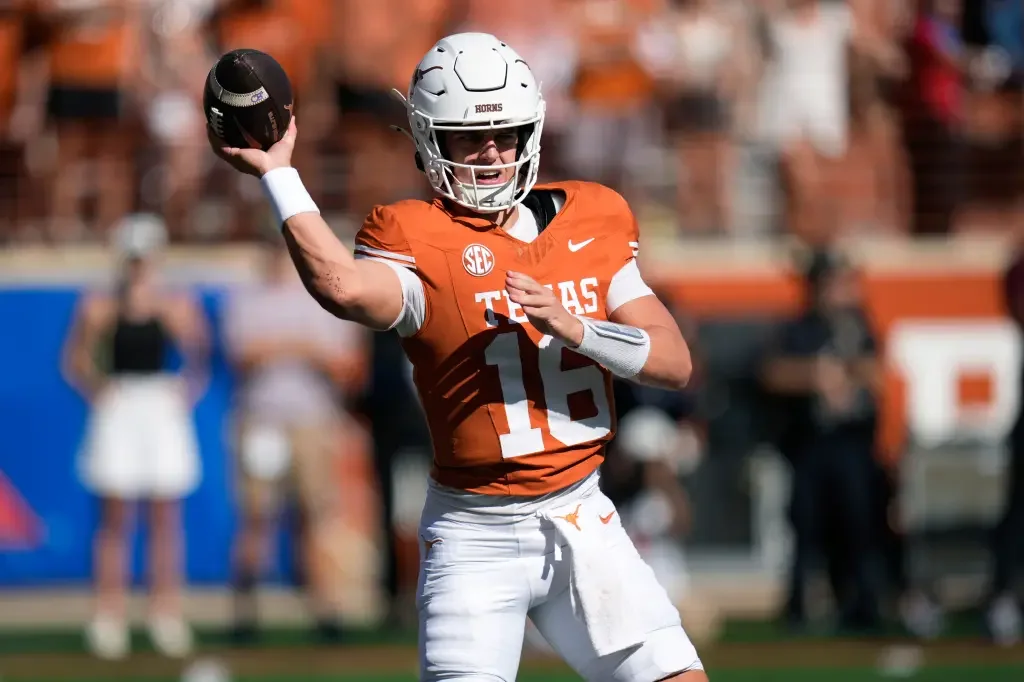 Texas Favored Over Ohio State in Week 1 Showdown
