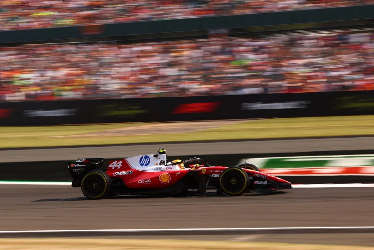Hamilton edges Antonelli to sprint pole at Silverstone