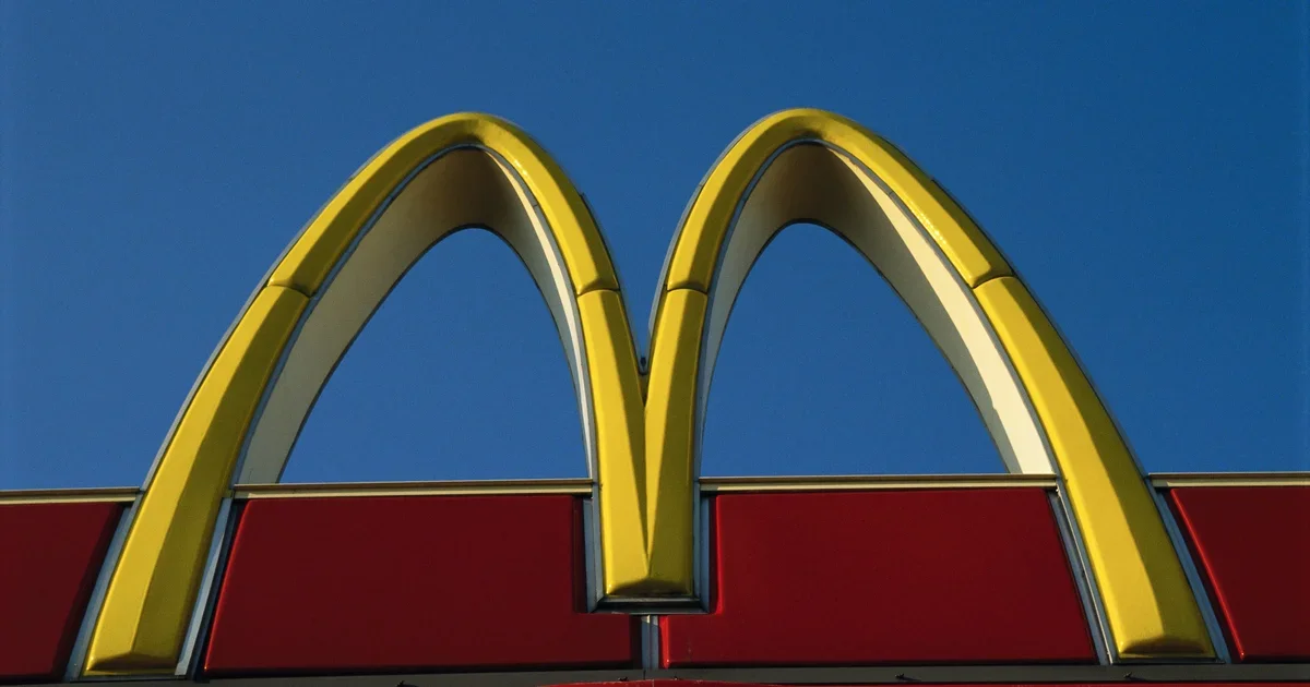 McDonald's Expands Beverages With Refresher and Crafted Soda Launch in May