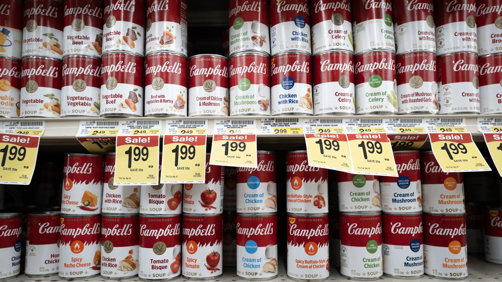 Campbell's Condensed Clam Chowder Discontinued, Fans Seek Alternatives