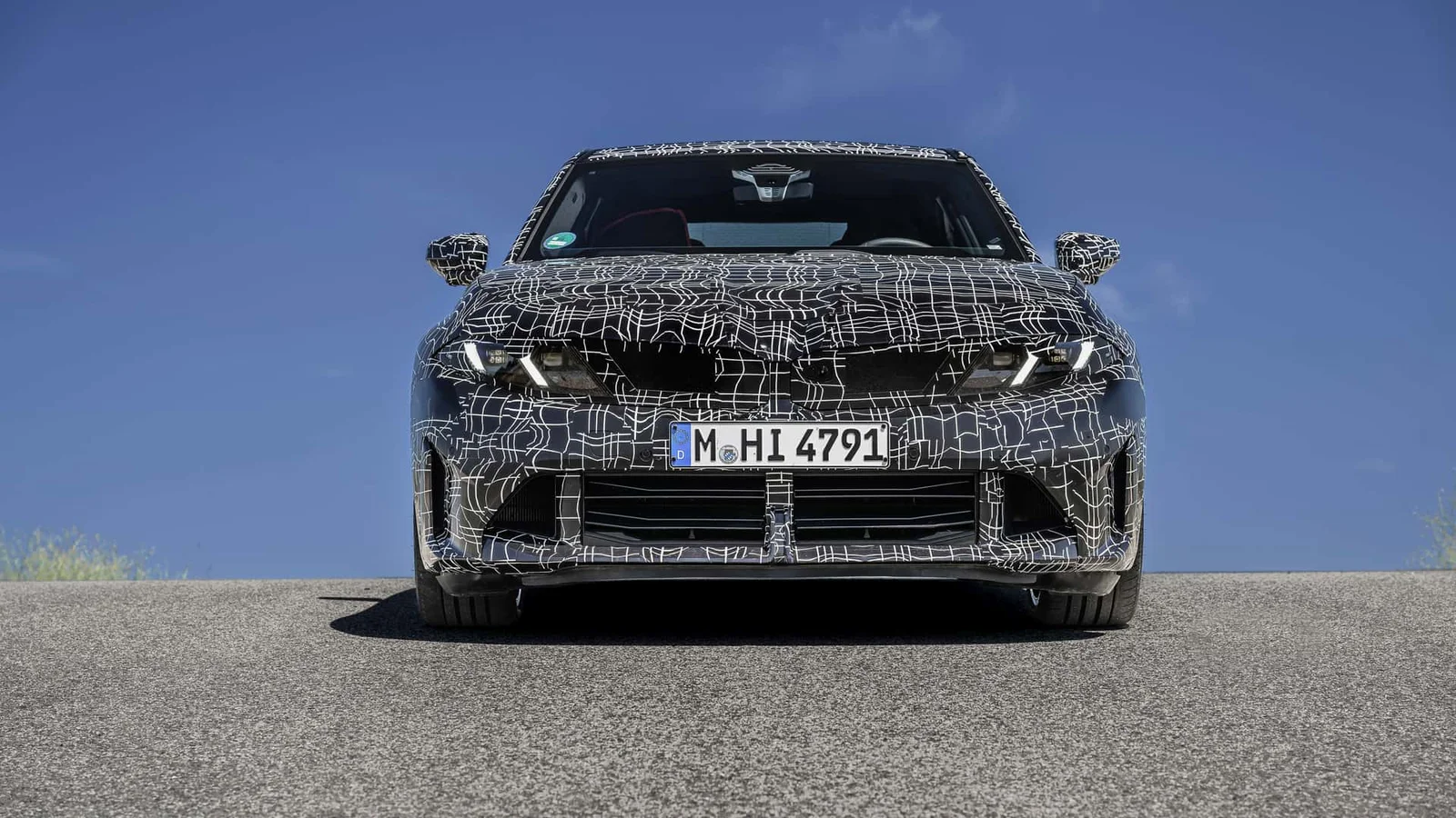 Next-gen BMW 3 Series Spotted Uncamouflaged in M Performance Trim