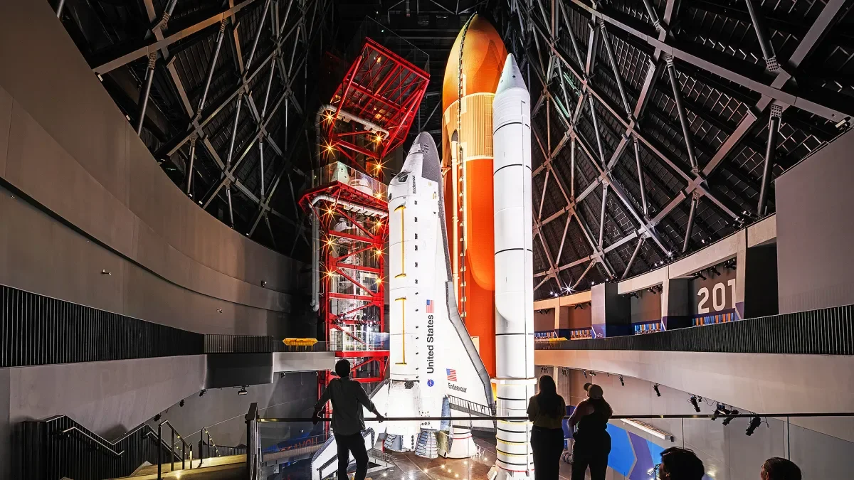 Endeavour Reimagined: A Full-Stack Shuttle on Display in LA