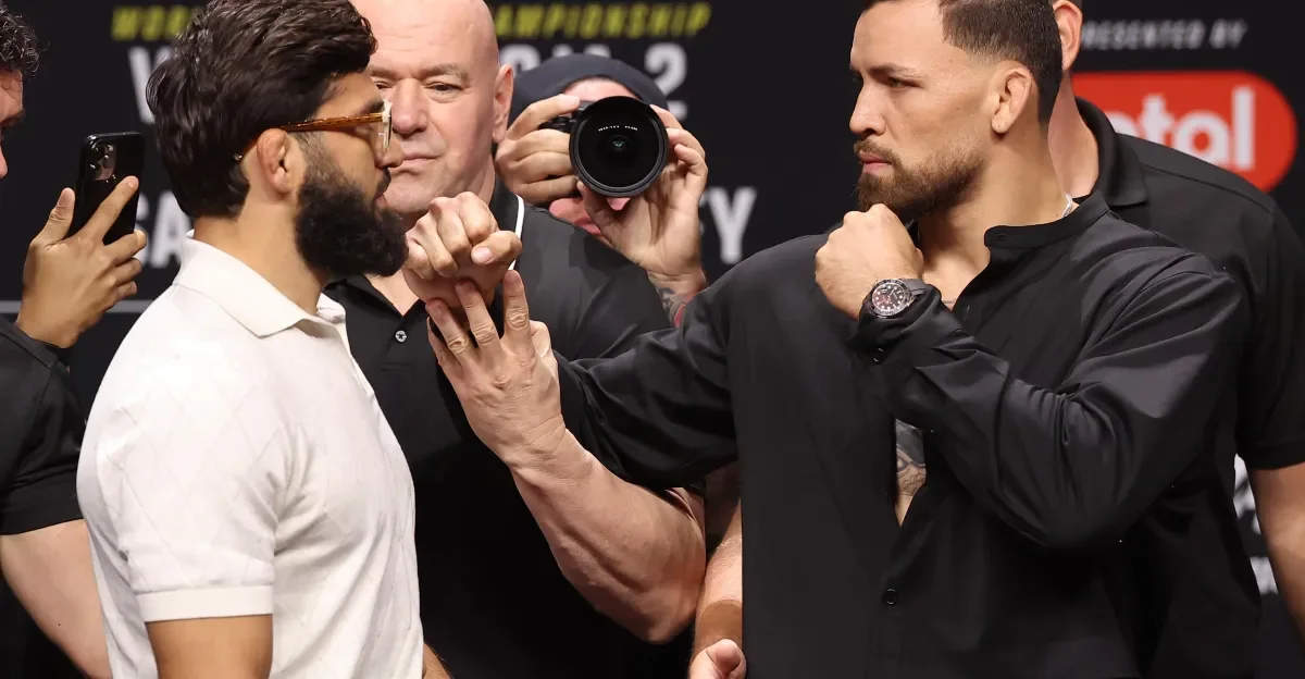 White Breaks Up Tsarukyan-Ruffy Faceoff At UFC 331 Presser