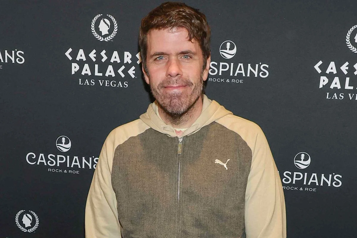 Perez Hilton's Sister Speaks Out, Defending His Growth After Hospitalization