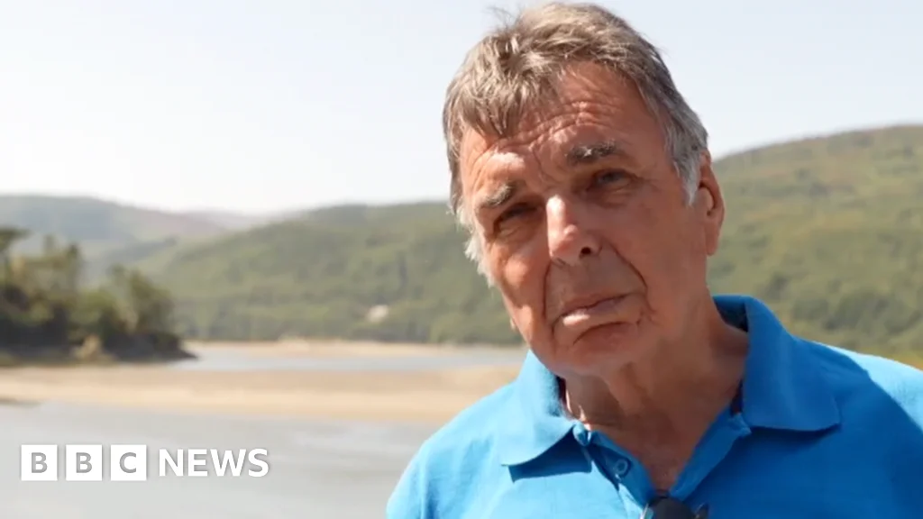 Memorial marks 60 years since Welsh boat tragedy claimed a family