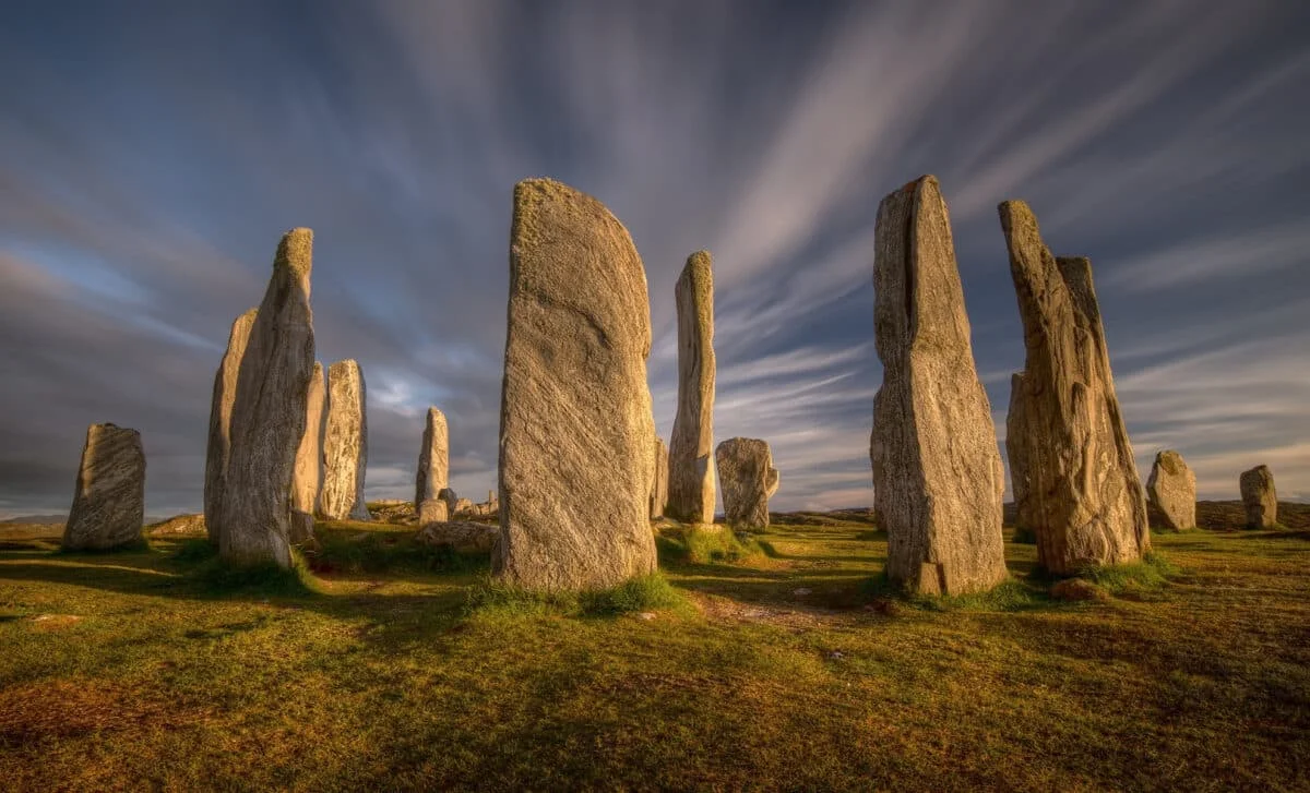DNA Tracks a Sudden Population Replacement in Neolithic France 5,000 Years Ago