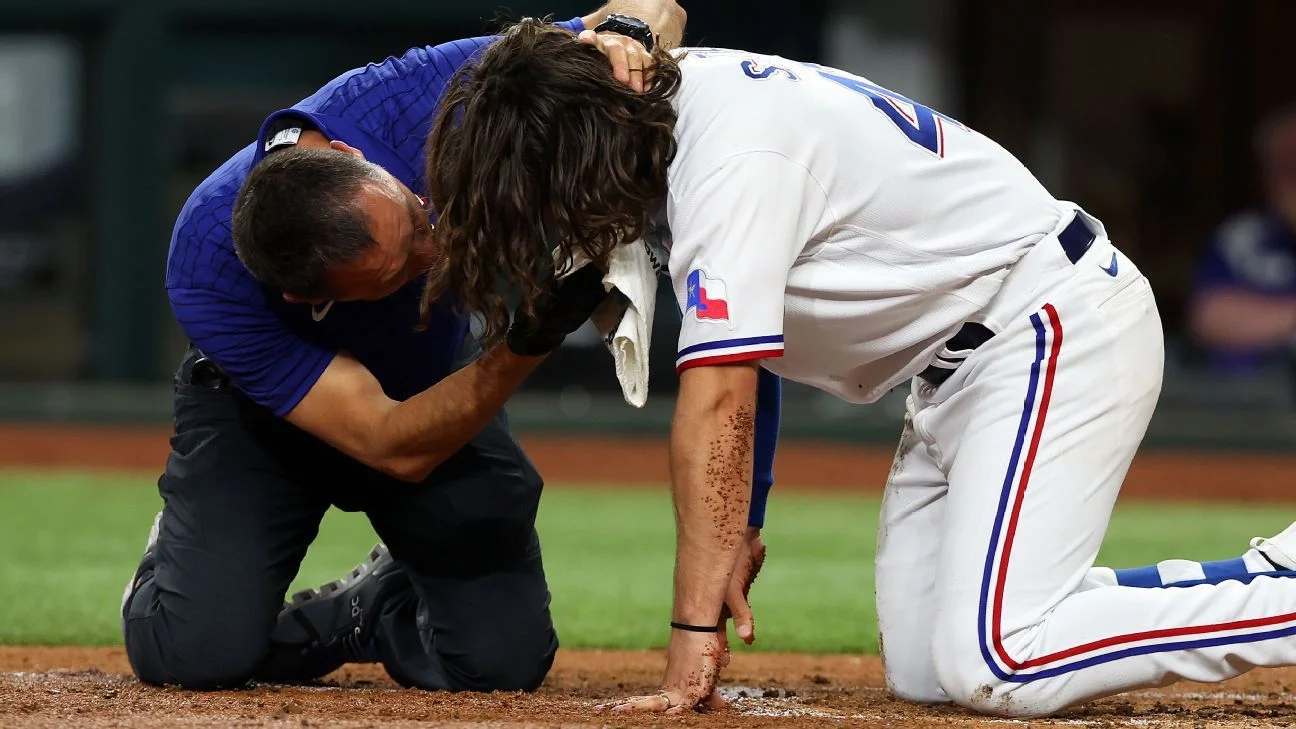 Rangers' Josh Smith hospitalized after taking pitch to the face.