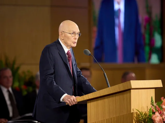 Church Prepares for Historic Missionary Surge Fueled by 18‑Year‑Old Sisters