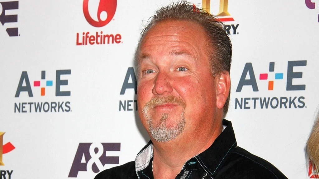 Note linked to cyberbullying sparks police probe into Storage Wars star's death