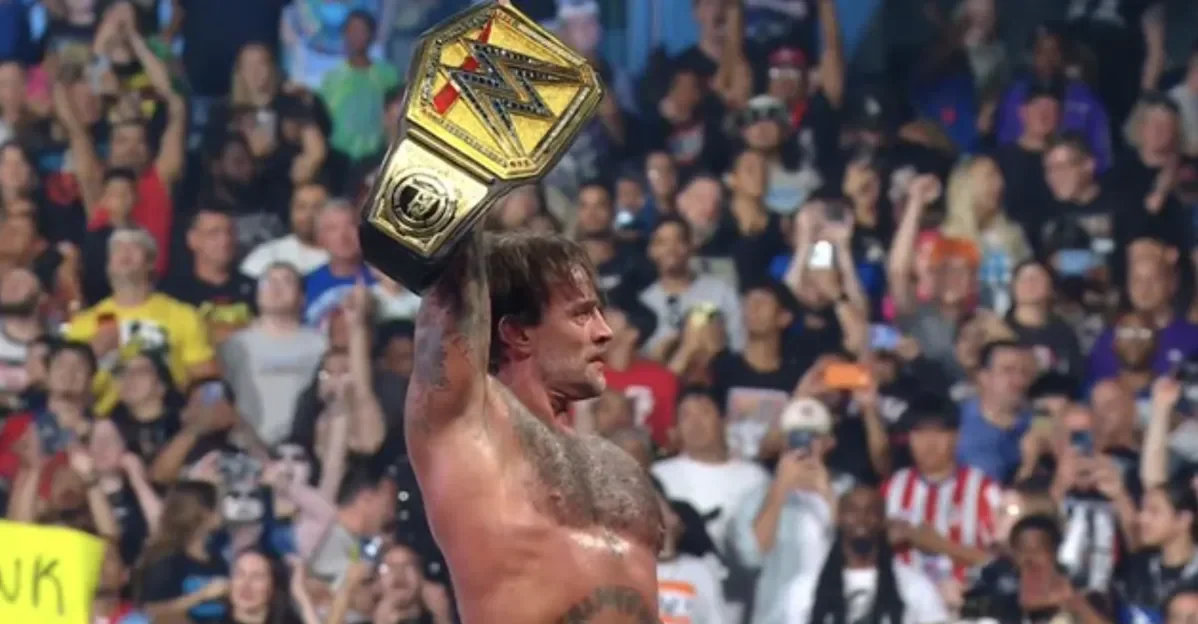 CM Punk Returns to Raw, Wins WWE Championship in Chicago