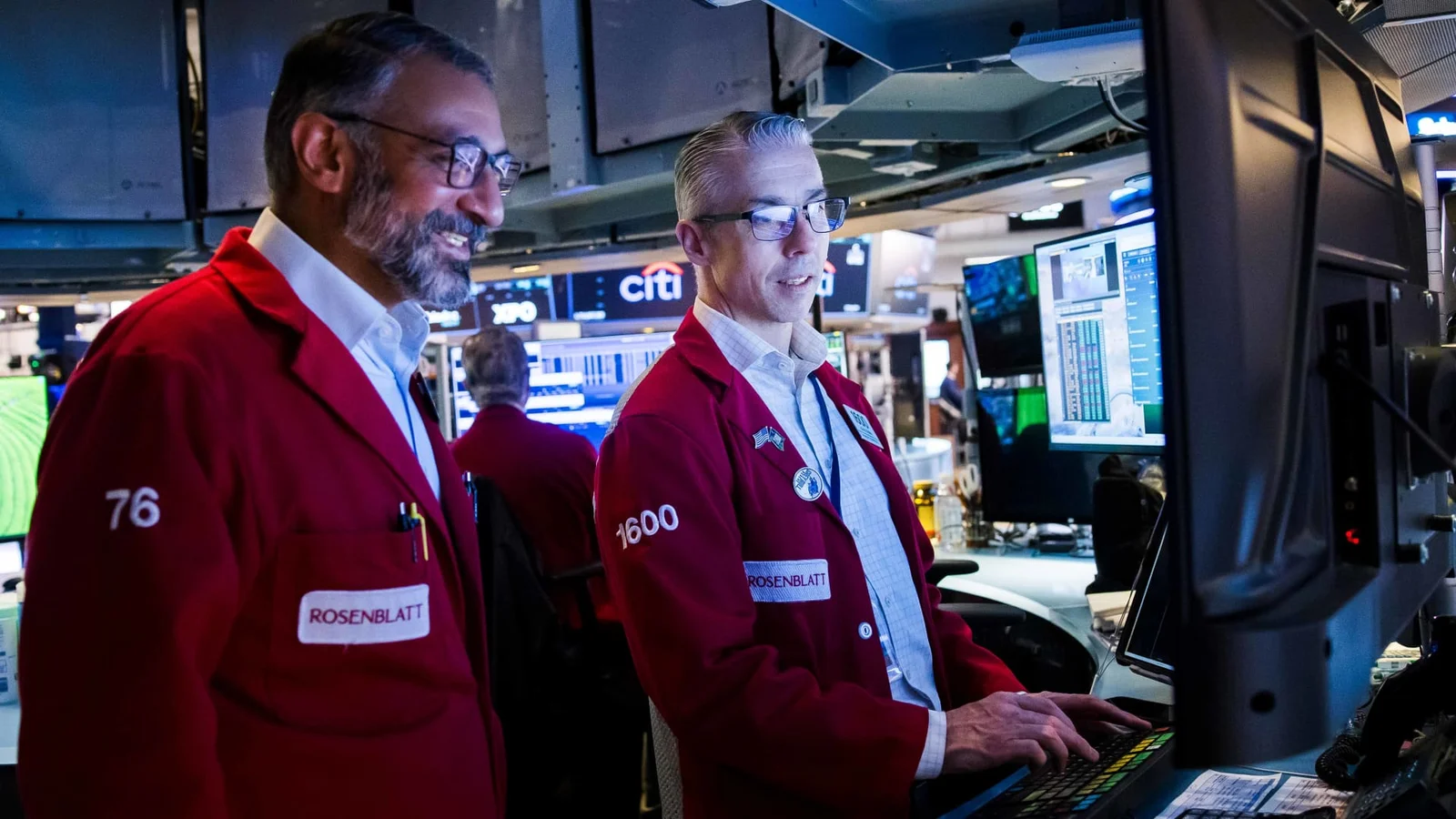 Quantum incentives spark market rally as AI-linked stocks jump