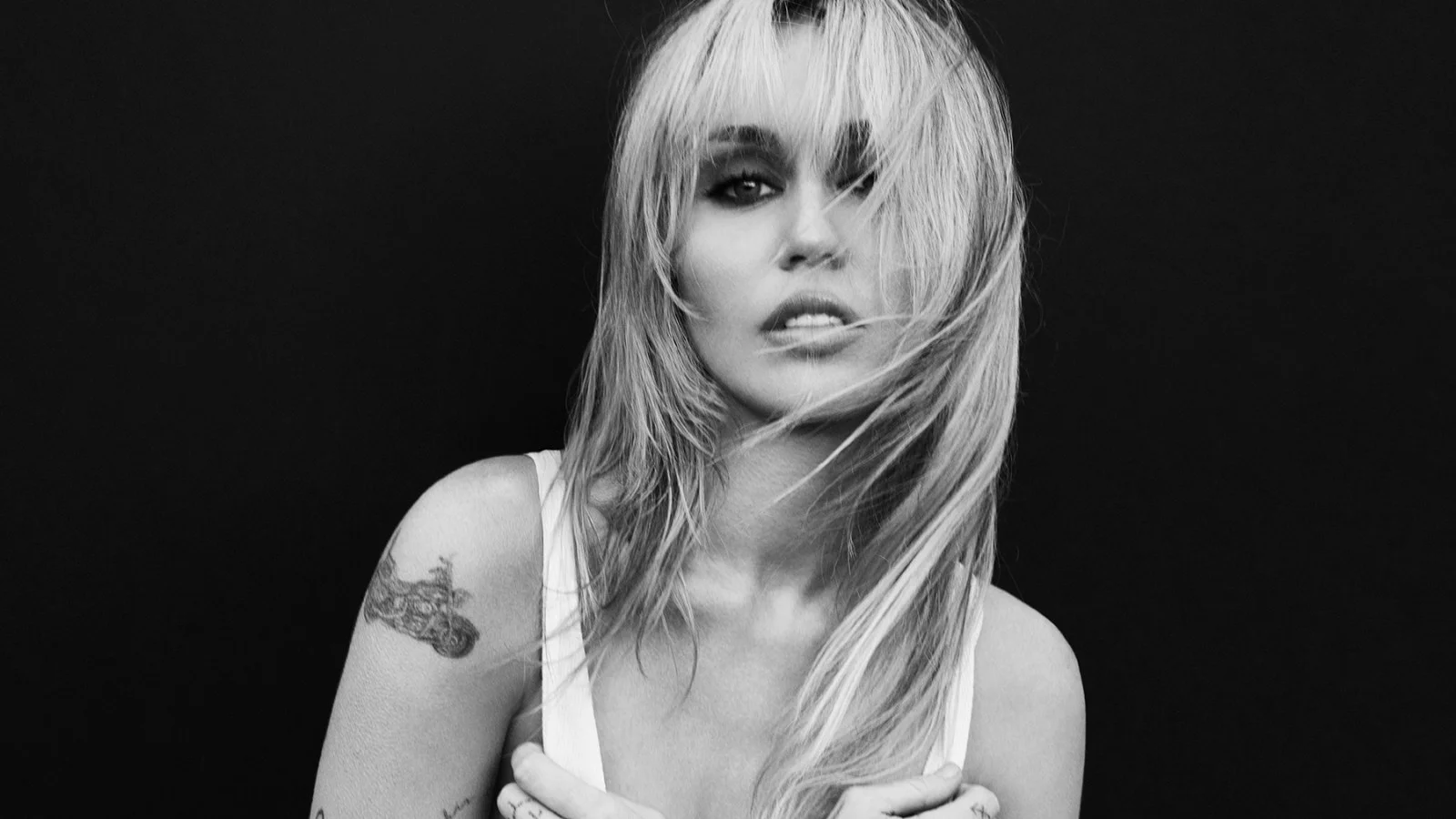 Miley (No Last Name) Reveals Bass Persuades and Hollywood Bowl Dates