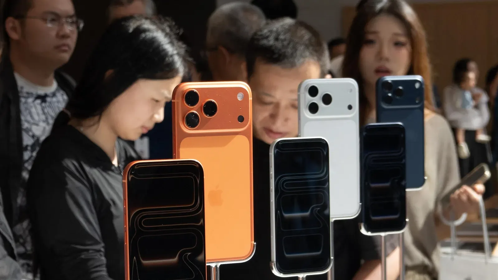 Apple's Premium Foldable Could Stabilize iPhone Pricing