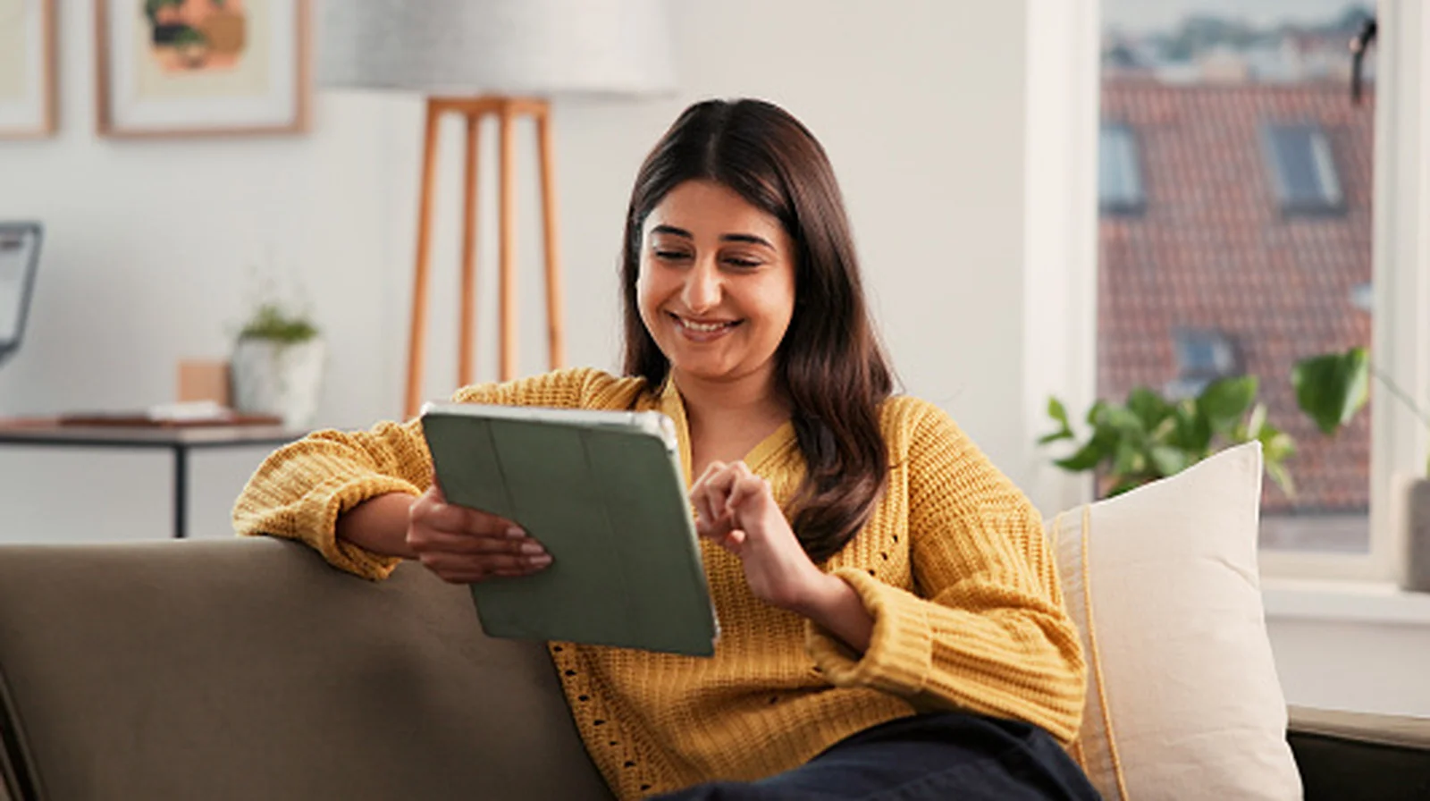 Smart Swaps: Affordable iPad Accessories That Rival Apple