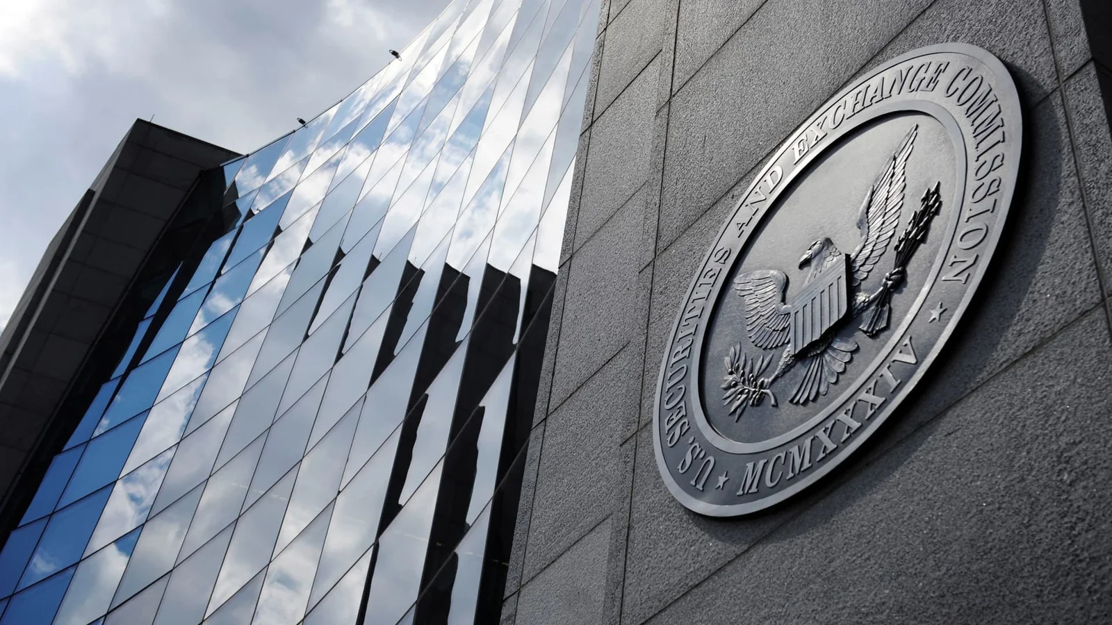 Prediction Markets Signal SEC May Move to Semiannual Earnings Reporting by 2027