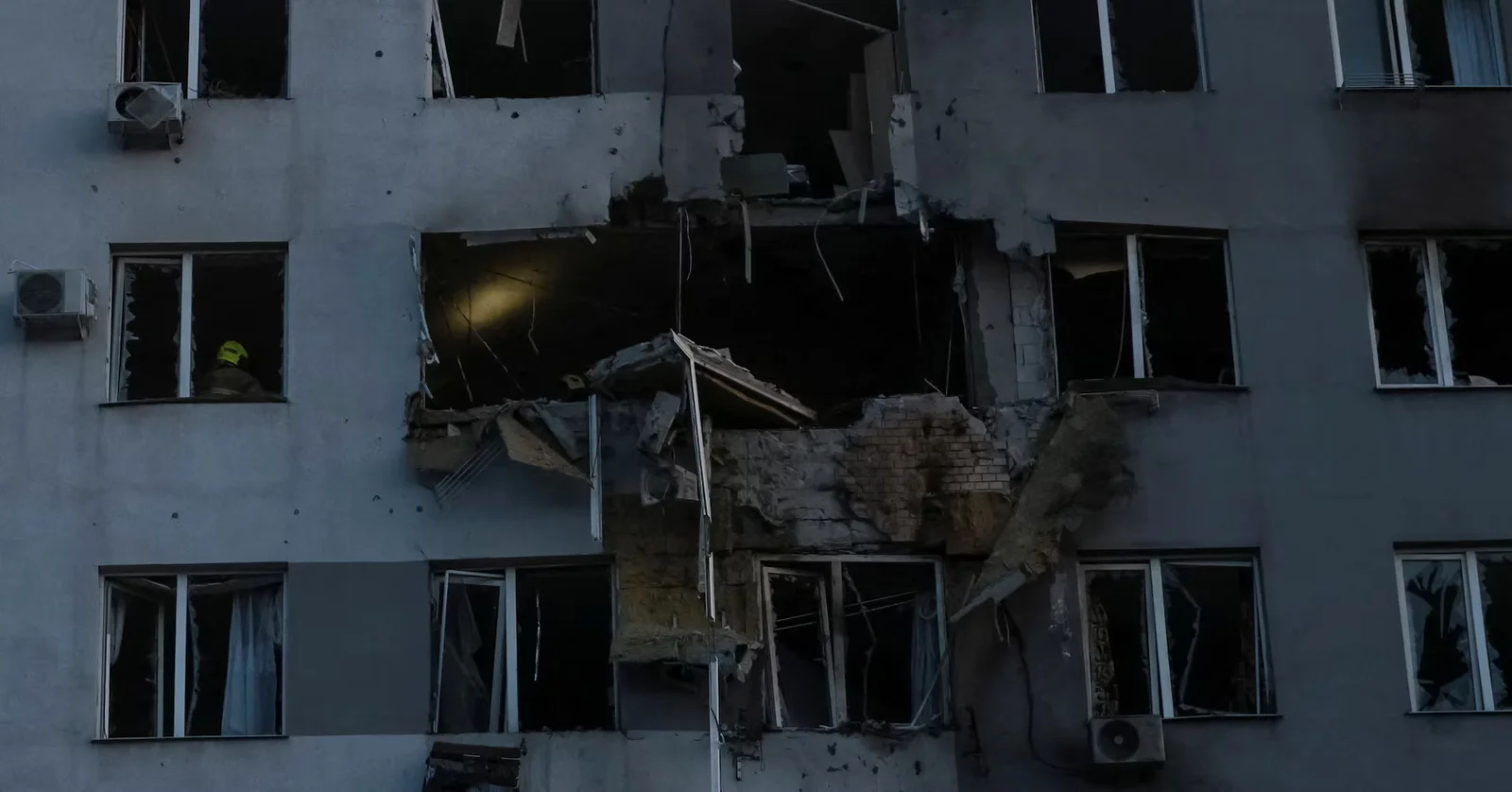 Russia unleashes a broad drone-and-missile barrage across Ukraine