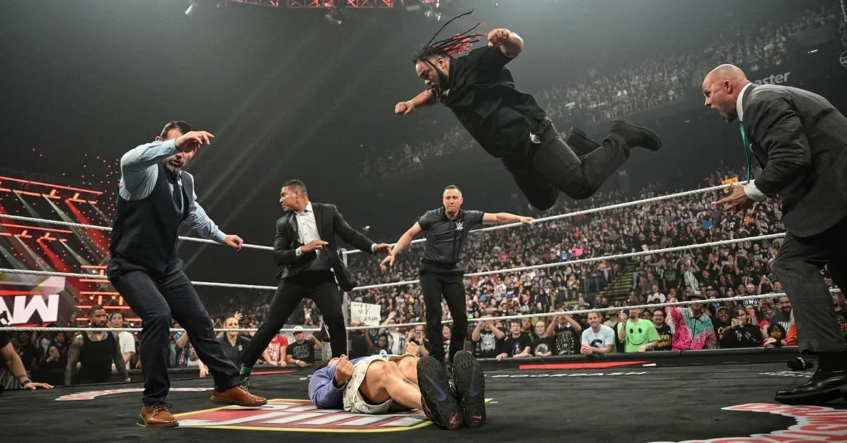Bloodline Reign: Roman Reigns Orchestrates Unity and Power on Raw