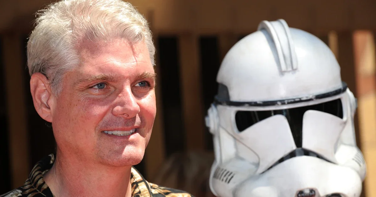 Legendary Voice Actor Tom Kane Dies at 64, Remembered for Star Wars and The Powerpuff Girls