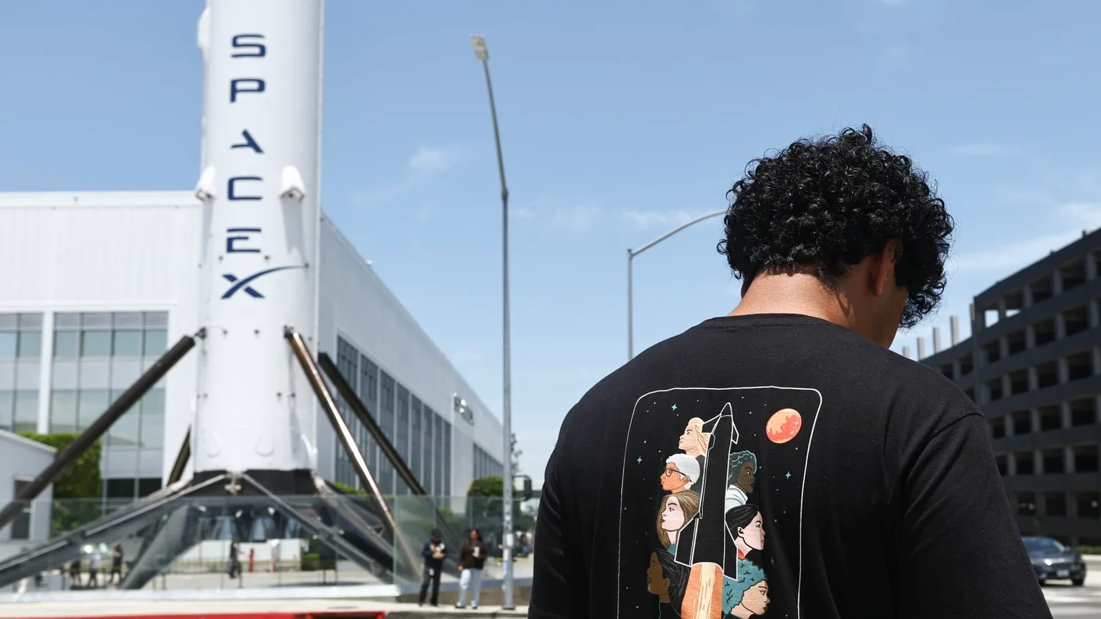 SpaceX staff pool wealth for cheaper post-IPO advisory with Choreo