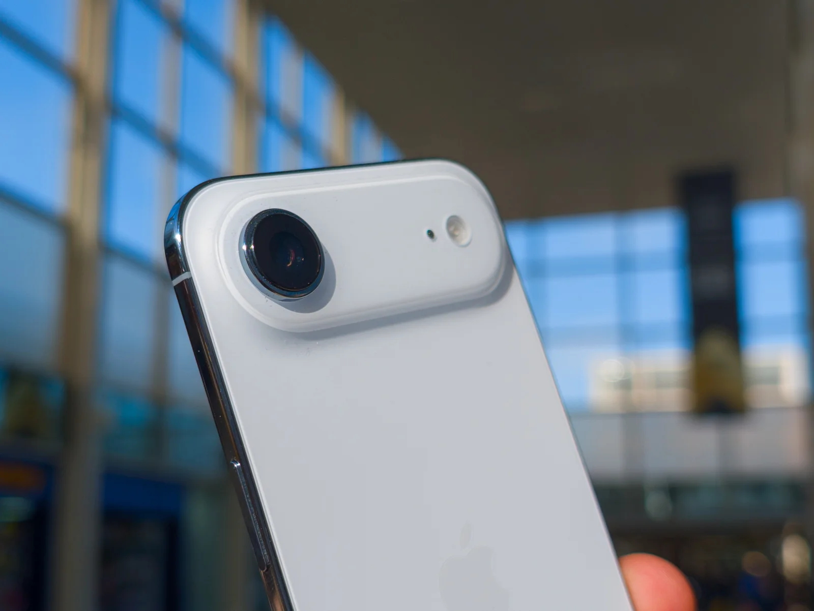 Review of the iPhone Air: 3 Key Discoveries