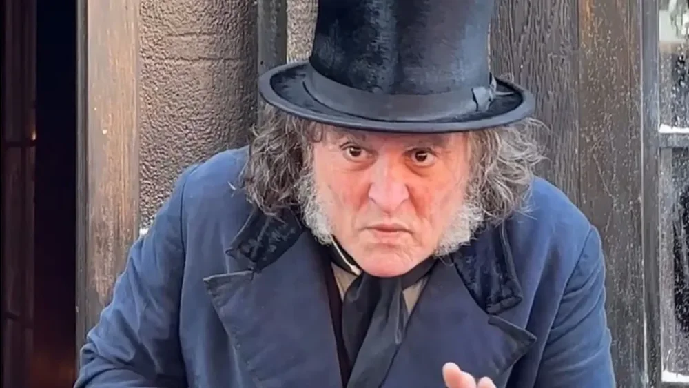 Johnny Depp Surprises SDCC as Scrooge to Promote Ebenezer