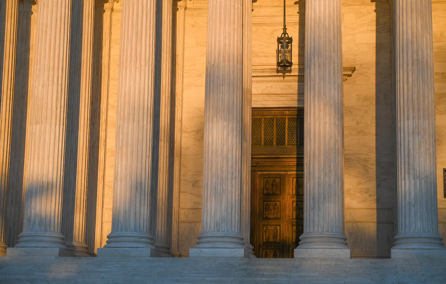 Supreme Court Considers Modern Stalking Laws in Colorado Case.
