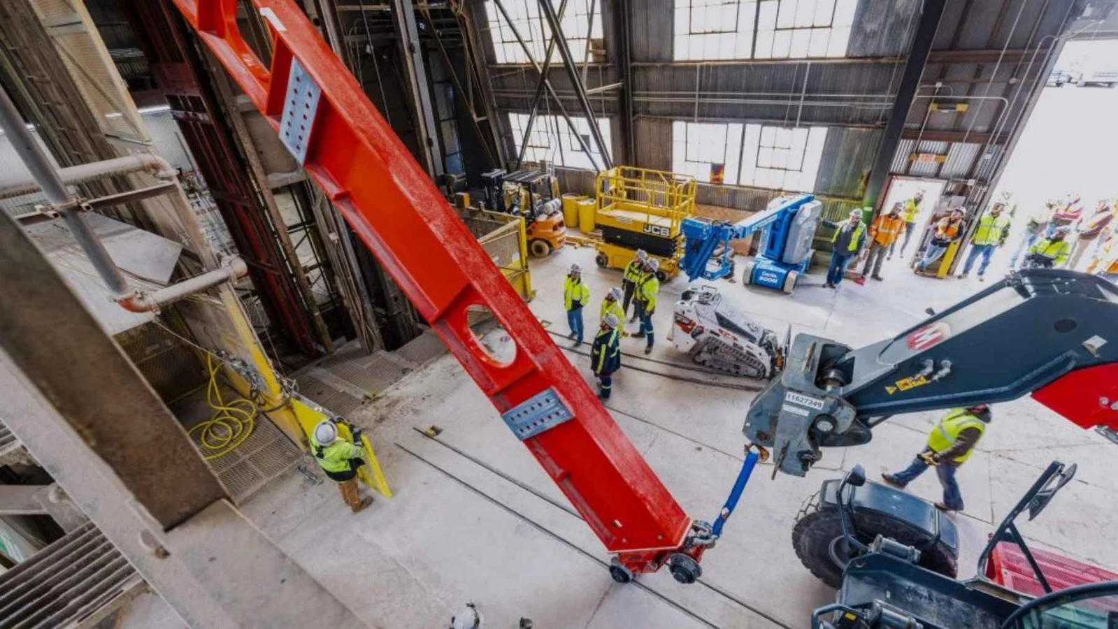 Giant 43-Foot Beam Makes 4,850-Foot Descent for DUNE's Underground Neutrino Lab
