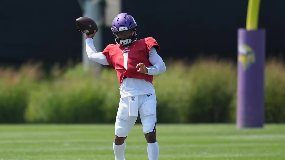 Murray Wins Vikings' QB1 Job Ahead of Week 1 vs Packers