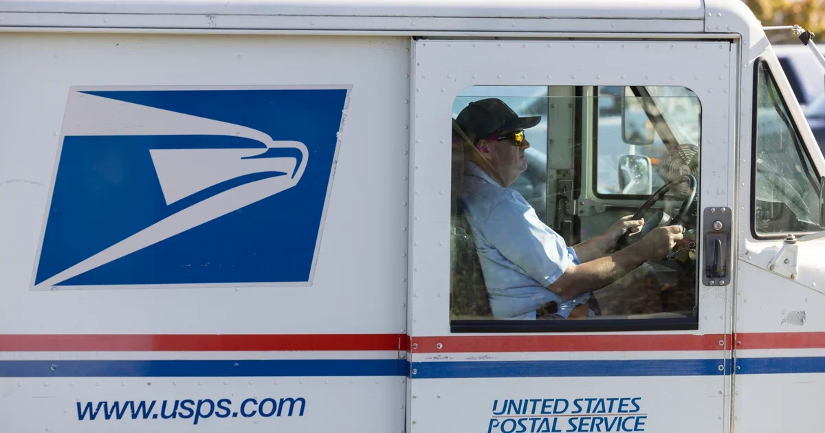 USPS halts employer pension contributions to conserve cash amid looming liquidity crisis