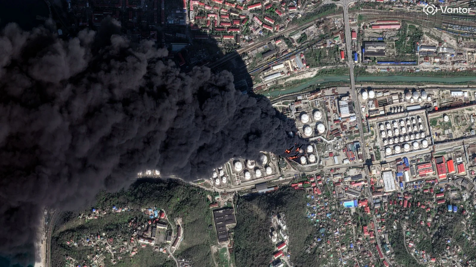 Ukraine strikes Tuapse refinery again as Zelensky unveils sweeping military reforms
