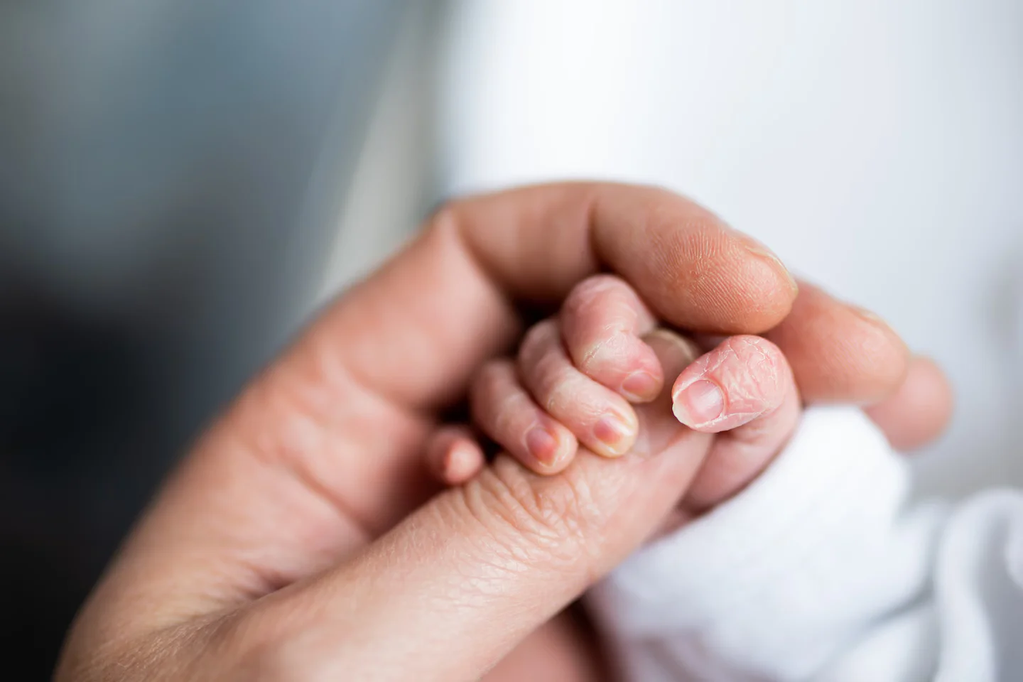Experts debunk three myths about postpartum psychosis