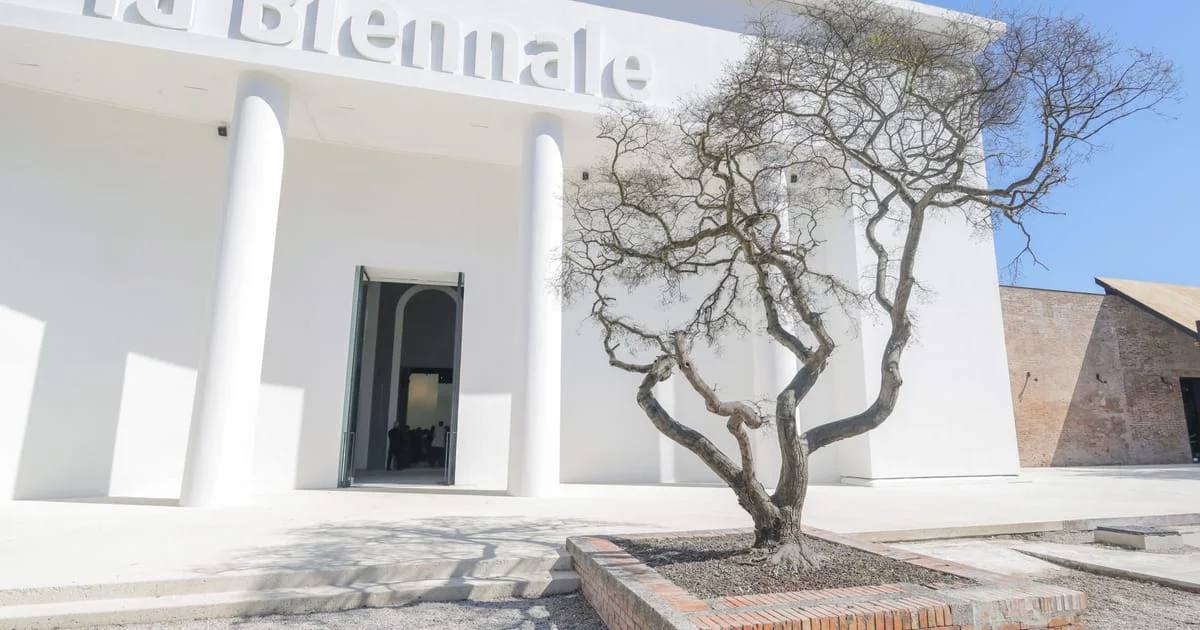 Venice Biennale Bars Leaders Facing ICC Charges From Top Prizes