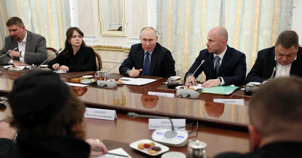 Putin's Unusual Talk with Russian Journalists on War.