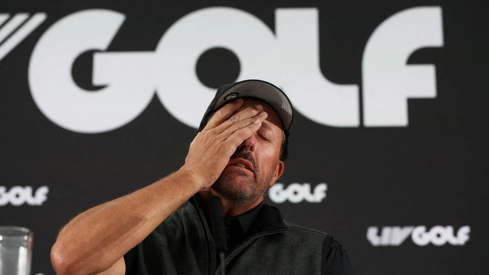 Mickelson’s 0.23% LIV stake surfaces as bankruptcy unfolds