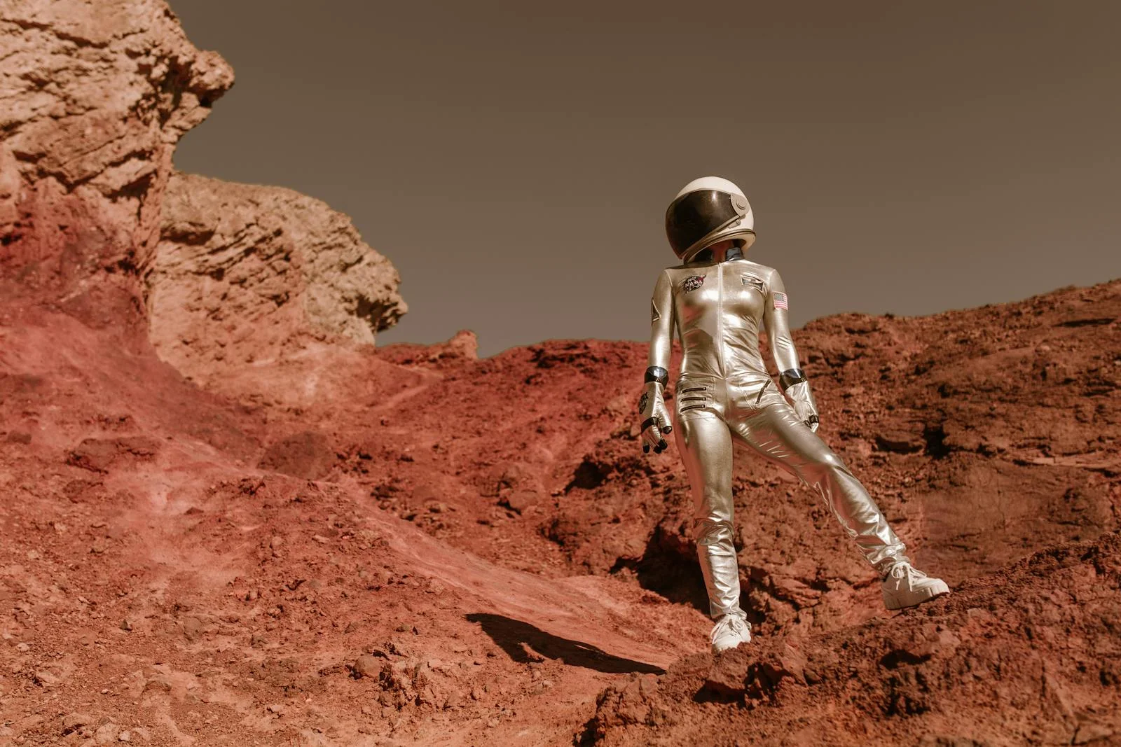 NASA Sets 30-Day Clock to Replace Mars Relay Orbiters in $700M Push