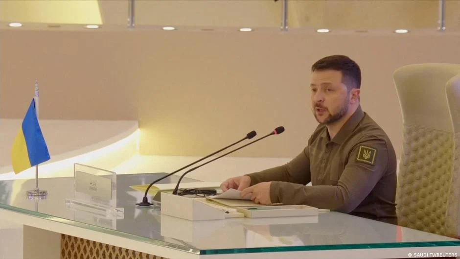 Zelenskyy's Surprise Visit to Arab League Summit in Saudi Arabia.
