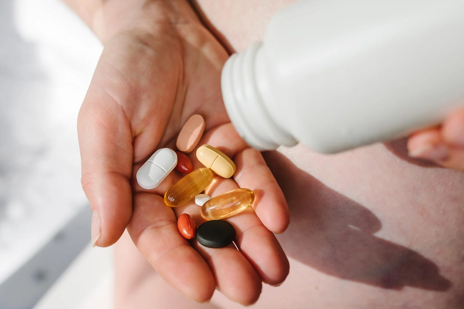 Long-Term Study Finds Daily Multivitamins Do Not Boost Longevity