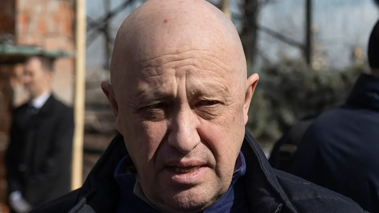 Insider Criticizes Putin's Ukraine Strategy and Reveals Puppet Master Tactics.