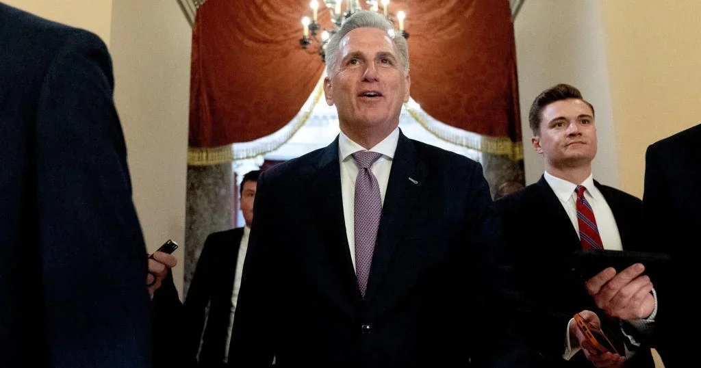 GOP proposes $1.5T debt limit increase, urges Biden to negotiate.